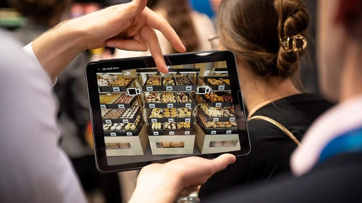 Ressourcen sparen und eine positive Shopping Experience schaffen mit dem Bizerba Smart Shelf (© Bizerba)